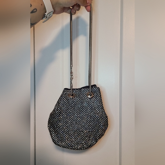 Rhinestoned chain purse - Picture 2 of 4